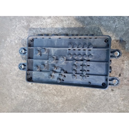 Коробка распределительная Renault T-Seria (318)-2