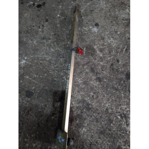 Кронштейн продолжения двери DAF 897649 RH (044) 