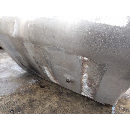 Бак топливный Renault 70х70х100 голый  450л (904) с дефектом -2