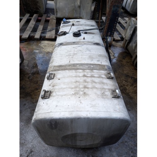 Бак топливный MAN 55х70х200 голый с мочевиной 620л (905)-8