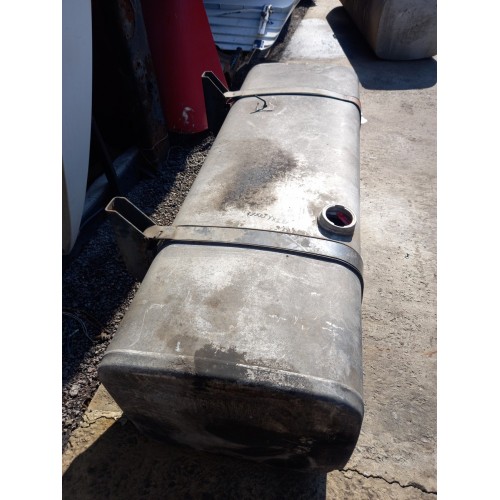 Бак топливный Mercedes 64х56х183 600л (дополнительный) (014) с деф. -7