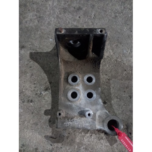 Кронштейн бампера DAF LH (620)