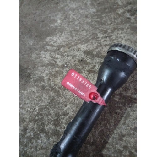 Маслозаливная горловина Mercedes (785)-1