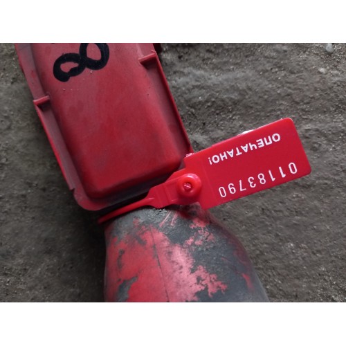 Маслозаливная горловина DAF 897649 (790) -3