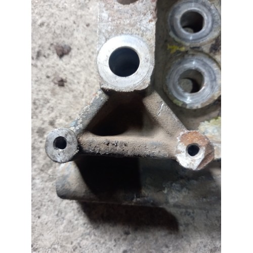 Кронштейн бампера DAF 95E2 LH (900)-2