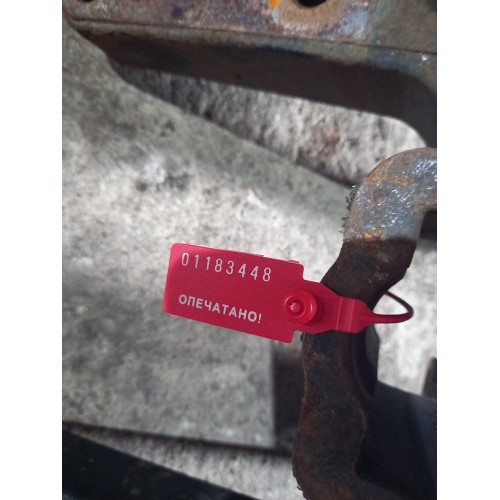 Кронштейн буксировочного крюка DAF CF85 RH (448)-2