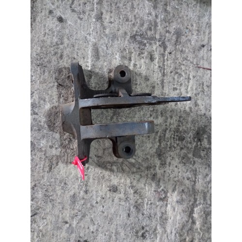 Кронштейн усилителя бампера DAF CF85 LH (449)