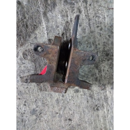 Кронштейн усилителя бампера DAF CF85 LH (449)-1