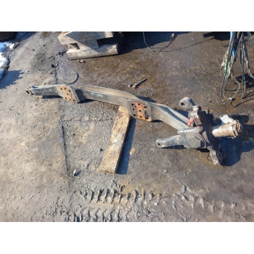 Балка передняя Renault T-Seria с одной цапфой d68 (377)