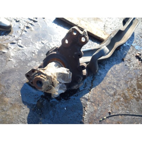 Балка передняя Renault T-Seria с одной цапфой d68 (377)-2