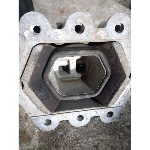 Подушка двигателя DAF 85/95/105 задняя нового образца (495)-2