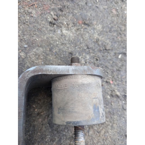 Кронштейн трубы глушителя DAF 105 897649 (195)-1