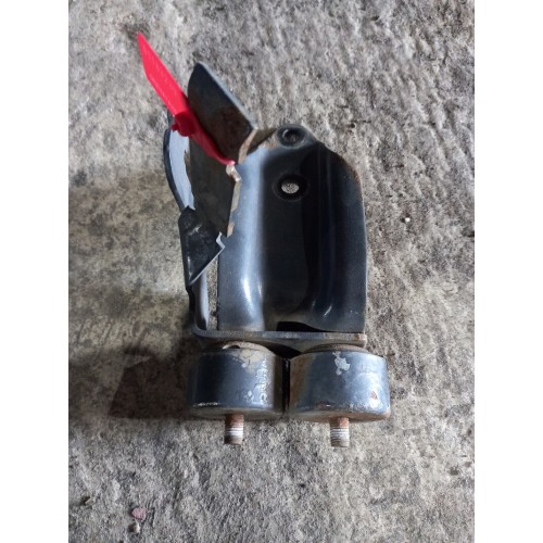 Подушка радиатора DAF RH (230) больш.