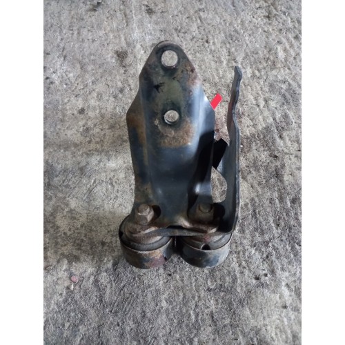 Подушка радиатора DAF RH (230) больш.-1