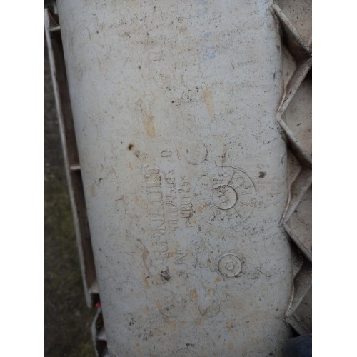 Подножка кабины Renault DCI 104934 (в сборе) RH деф. (141) -6