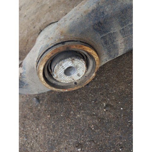 Торсион кабины Mercedes Actros 2002г (157)-4