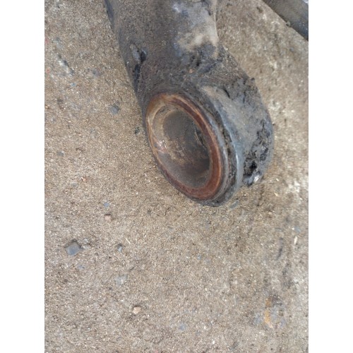 Торсион кабины Mercedes Actros 2000г (159)-2