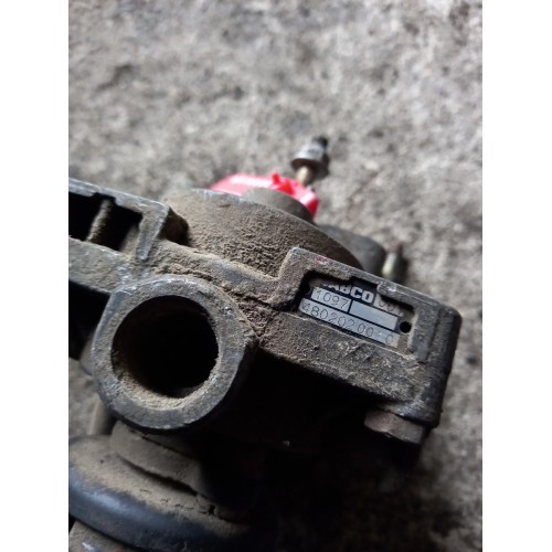 Кран ускорительный Mercedes (350)-3