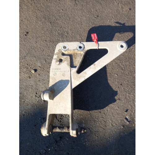 Кронштейн кабины Renault Premium 420 126767 задний RH (169)