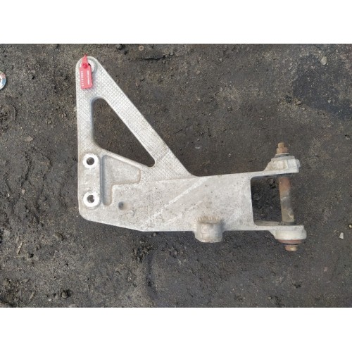 Кронштейн кабины Renault Premium DCI 420 104934 задний RH (004)