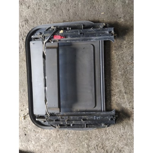 Люк Renault Premium DCI 420 104934 электрический (007)-3