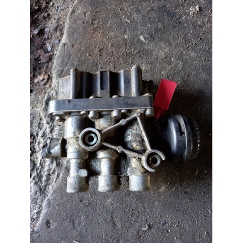 Кран ECAS Iveco (919)-2