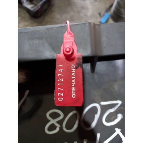 Крышка клапанная Renault DXI 13 (747)-2