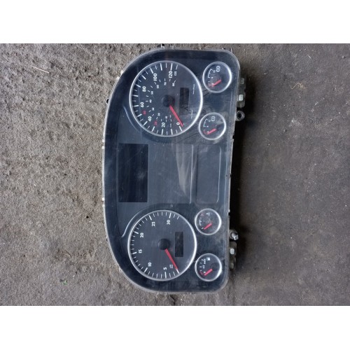 Панель приборов MAN (533)