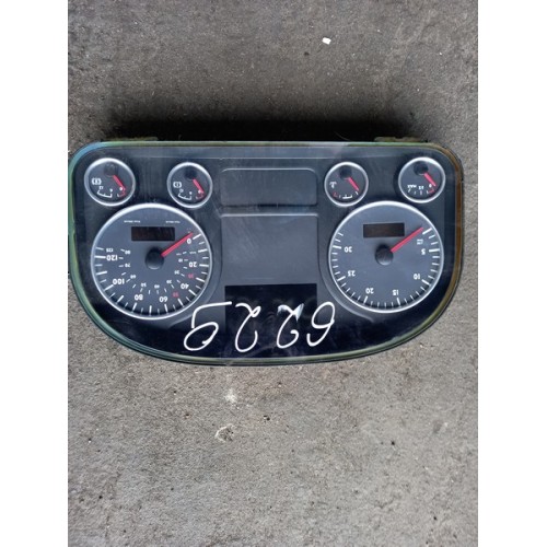 Панель приборов MAN (557)