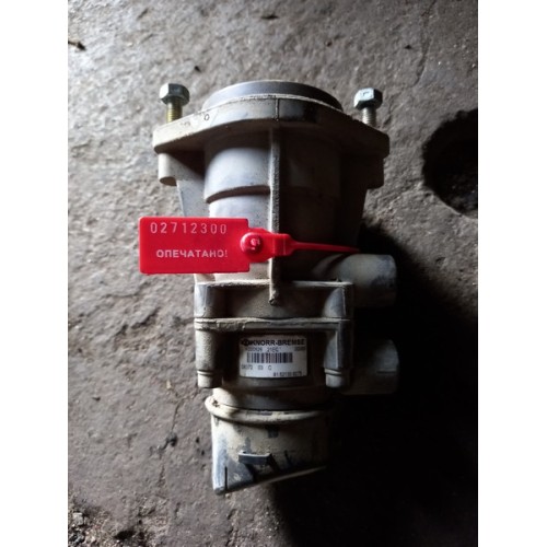 Кран главный тормозной MAN s/n 08372 (300) 