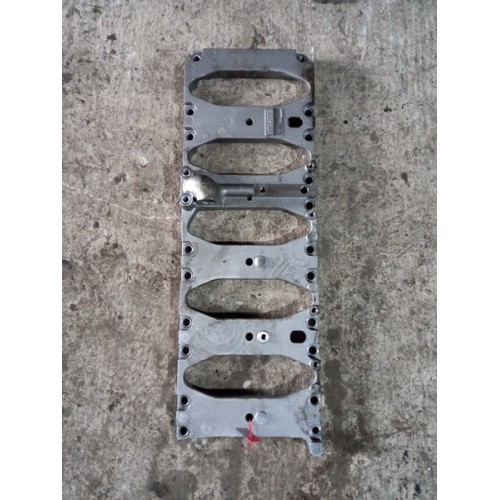 Маслоотражатель (проставка поддона) DAF PACCAR (214)