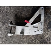 Кронштейн кабины Renault Pr задний LH (235)