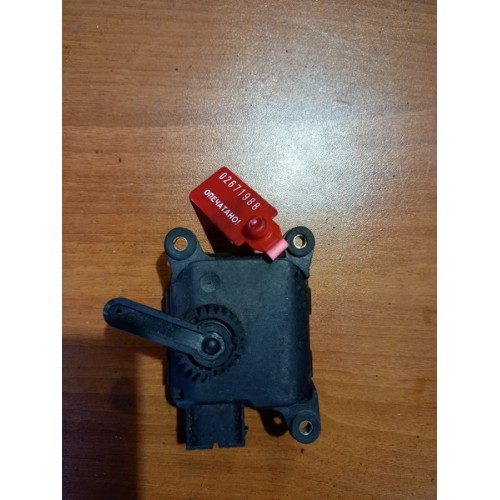 Моторчик заслонки отопителя (сервопривод) Mercedes (988)-1