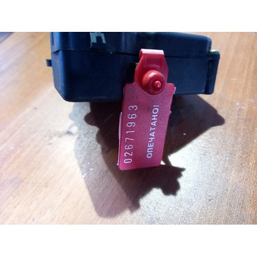 Моторчик заслонки отопителя (сервопривод) Renault Magnum (963)-2