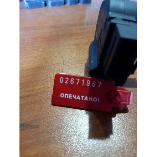 Моторчик заслонки отопителя (сервопривод) Iveco Stralis (967)-3