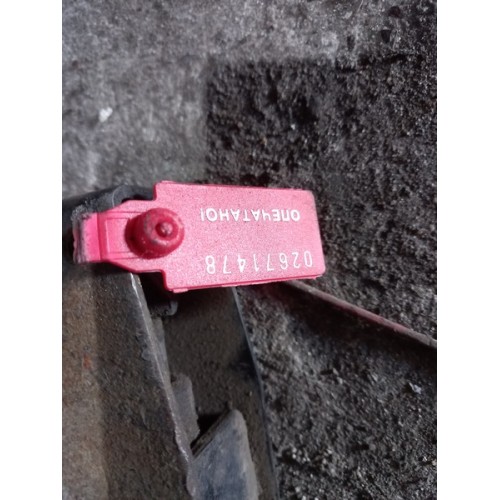 Замок кабины DAF без датчика (478)-1