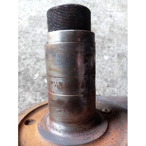 Цапфа (кулак поворотный) DAF 105 передняя LH (521) -2