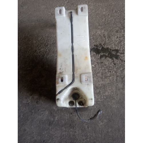 Бачок омывателя Iveco Stralis с горловиной и датчиком уровня жидкости (231)-2