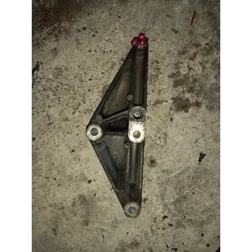 Кронштейн патрубка интеркулера (алюм.) DAF 105 (120)