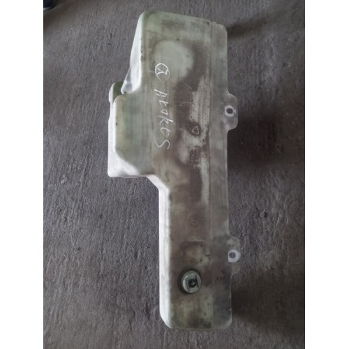 Бачок омывателя Mercedes Actros с горловиной (248)-2