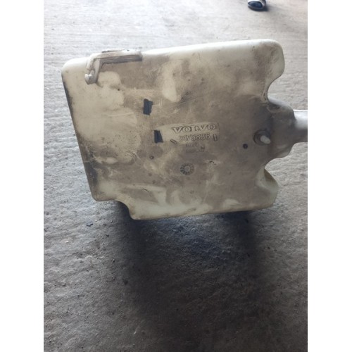 Бачок омывателя Volvo (276)-1