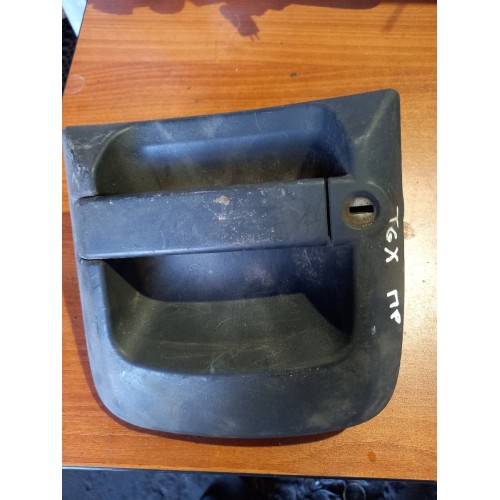 Ручка открывания двери MAN наружняя RH (042)