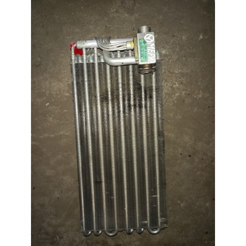 Испаритель кондиционера Mercedes с клапаном (703)