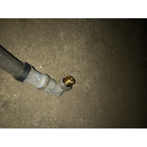 Шланг тормозной Renault T-Seria (932)-1