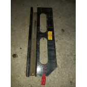 Пластина прижимная ящика АКБ MAN TGA/TGS/TGX большая узк. ящик (280)