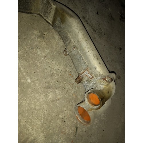 Патрубок водяного коллектора MAN D2066 (754)-2