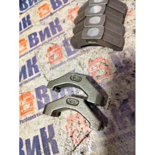 Перемычка впускного клапана D2866-2876 MAN (544)*-1