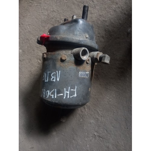 Энергоаккумулятор Volvo FH не оригинал (465)