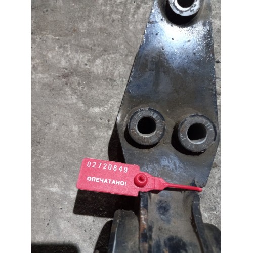 Кронштейн кабины MAN TGL передний (849)-1