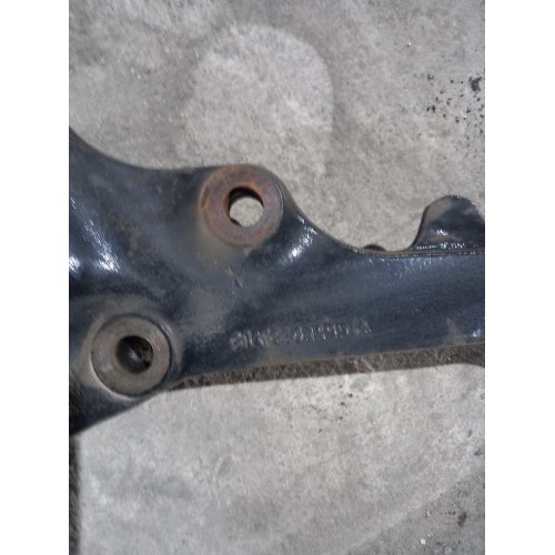 Кронштейн буксировочного крюка MAN TGX Деф. (траверса рамы поперечная) (825)-1